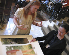 Viewing prints at Photolucida 2009